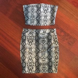 SNAKE PRINT TWO PIECE SET